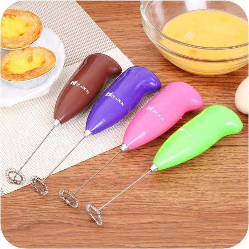 Mini Mixer para Café e Leite — Espume, Misture e Prepare Bebidas Cremosas em Segundos!